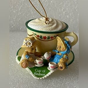 Vintage Enesco Cherished Teddies #406473
"Cup Of Kindness" Christmas Ornament